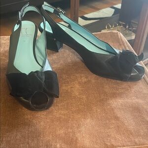 Thierry Rabotin Black Peep-Toe Leather Heels with Velvet Bow/Heel Gold Trim